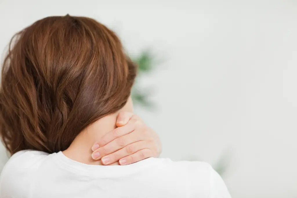 What Causes Chronic Neck Pain? chronic neck pain